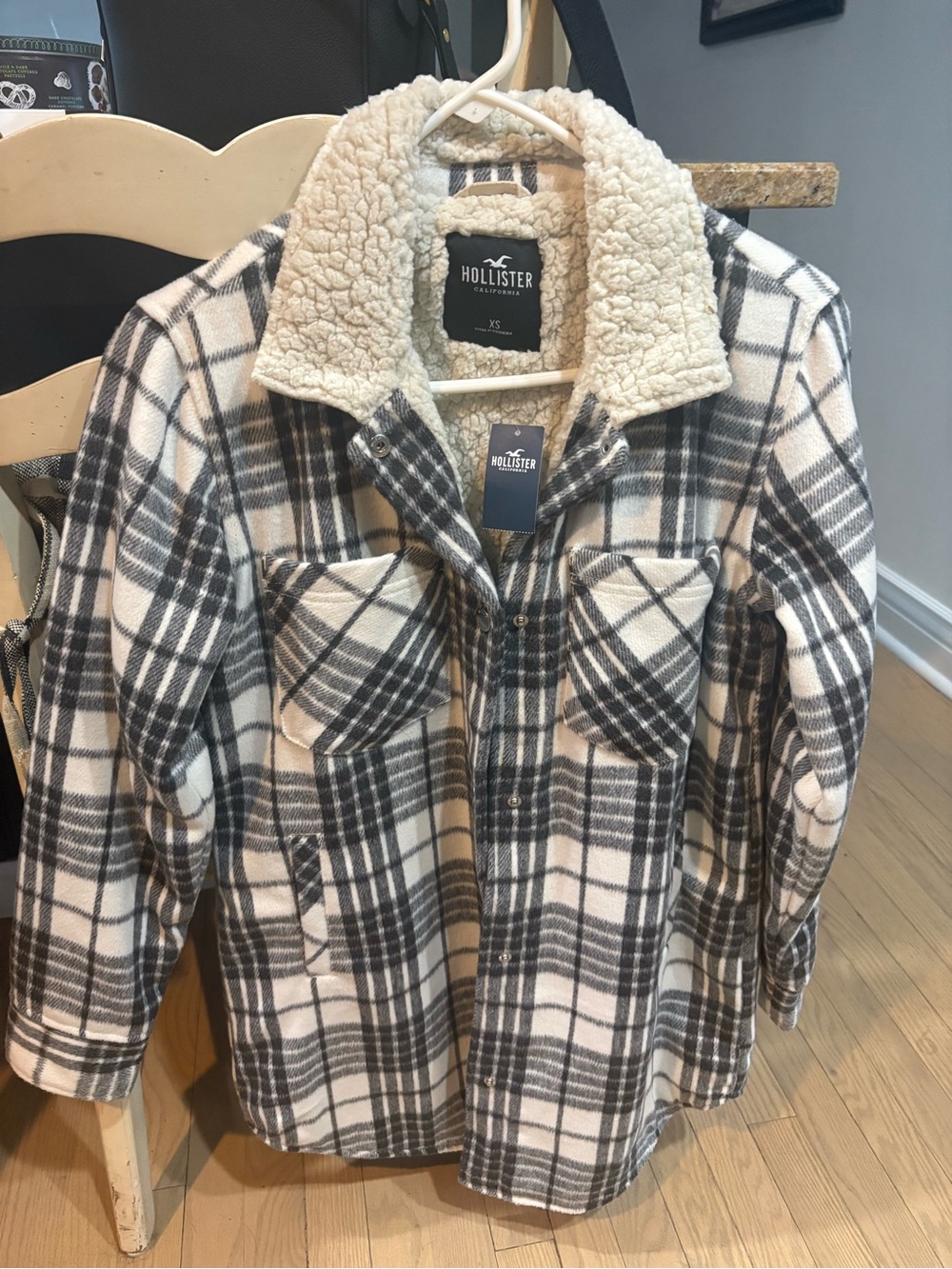 Hollister Black & Cream Plaid Sherpa Jacket